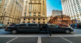 1-6 passenger limo to DIA airport in Morrison, CO